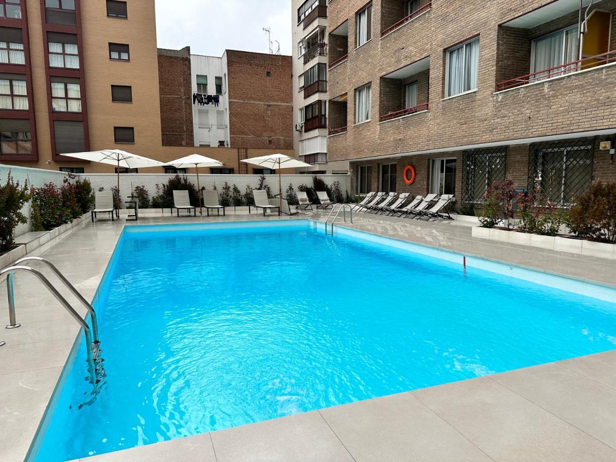 Juan Bravo Apartamento A Estrenar Con Piscina Madrid Luaran gambar